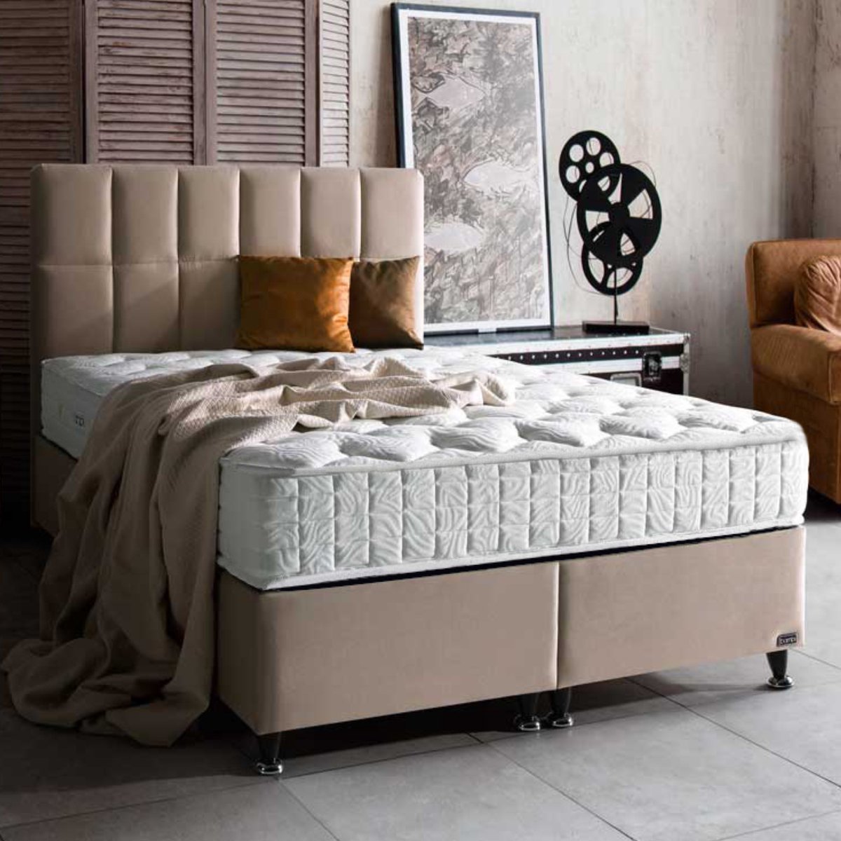 BSS Bedding Golden Prime - Bed Boxspring Set - 180 x 200 H4 / H5 - Complete Boxspring - Slaapkamerbed - 1 x Matras - 2 x Bedbox - 1 x Bedhoofdeinde Beige