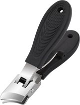 Zwarte nagelknipper met roestvrijstalen mesjes en gebogen snijvlak. Heeft een anti-slip handvat.