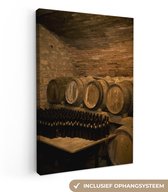 Canvas schilderij 60x90 cm - Wanddecoratie Afbeelding van een wijnkelder in het Italiaanse Toscane - Muurdecoratie woonkamer - Slaapkamer decoratie - Kamer accessoires - Schilderijen op canvas