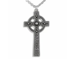 St Justin, Hanger, Groot Cashel kruis met knoopwerk hanger(XP48)