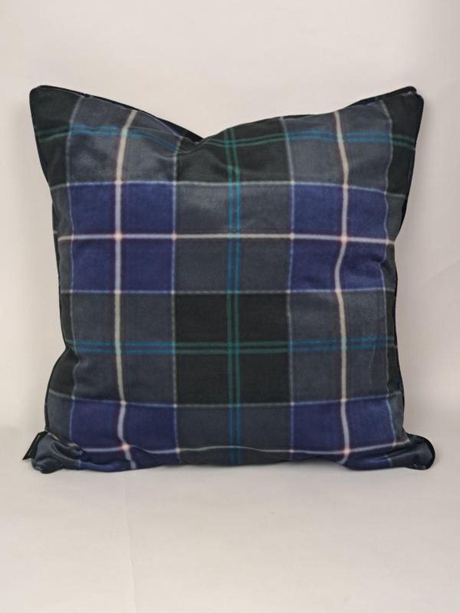 Madison sierkussen 60x60cm Block Purple