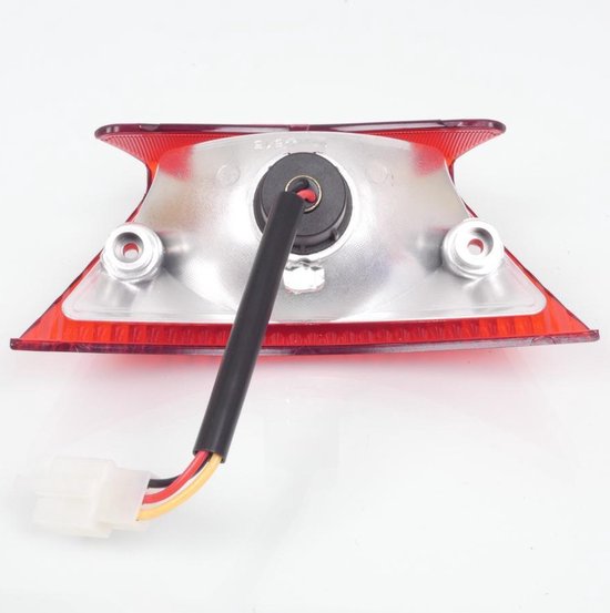 p2r achterlicht voor piaggio 125 zip scooter 2000 tot 2020 bay15d 12v 18/5w nieuw — afbeelding 4