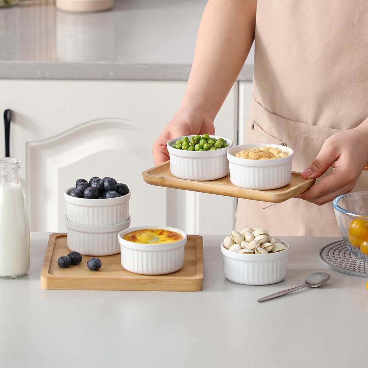Set van 6 Creme Brulee Ramekins - Oven Safe Klassieke Stijl - Souffle Custard Cups - Kleine Keramische Kommen - Creme kleur - 8x8x4.2 cm — cadeau in Kookcadeaus - foto 4