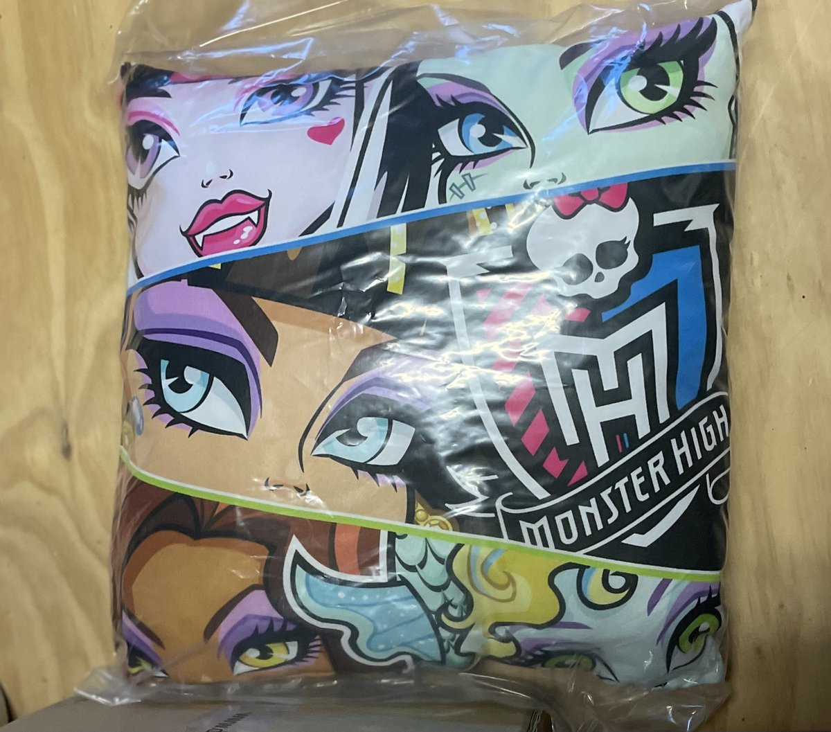 Monster High Sierkussen 40x40cm Gevuld 100%Polyester