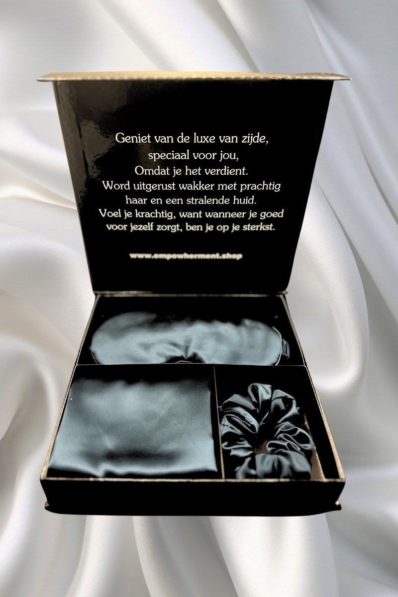 Goedkoopste Kerst Luxe Geschenkenset van 100 Moerbeizijde – Zijden Slaapmasker, Kussensloop en Scrunchie – Premium Cadeau voor Haar en Hem – Anti-Ageing & Haarbescherming midnight blauw