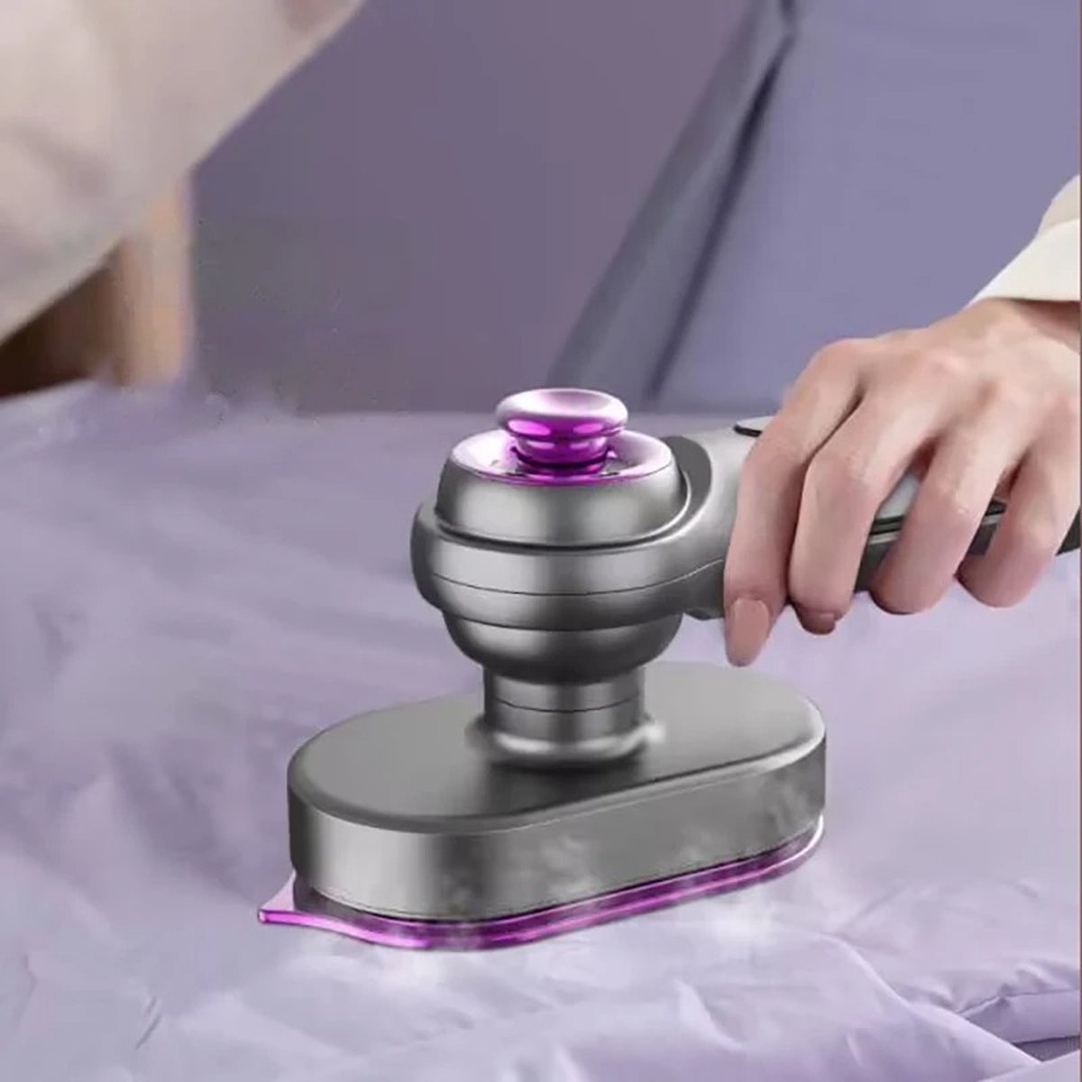 Mini strijkijzer - Compact - Licht - Stoom en droog strijken - Gemakkelijk mee op reis - snel en effectief -Mini Strijkijzer - Stomend Effect - Strijkijzer Vakantie – Reisstrijkijzer Klein