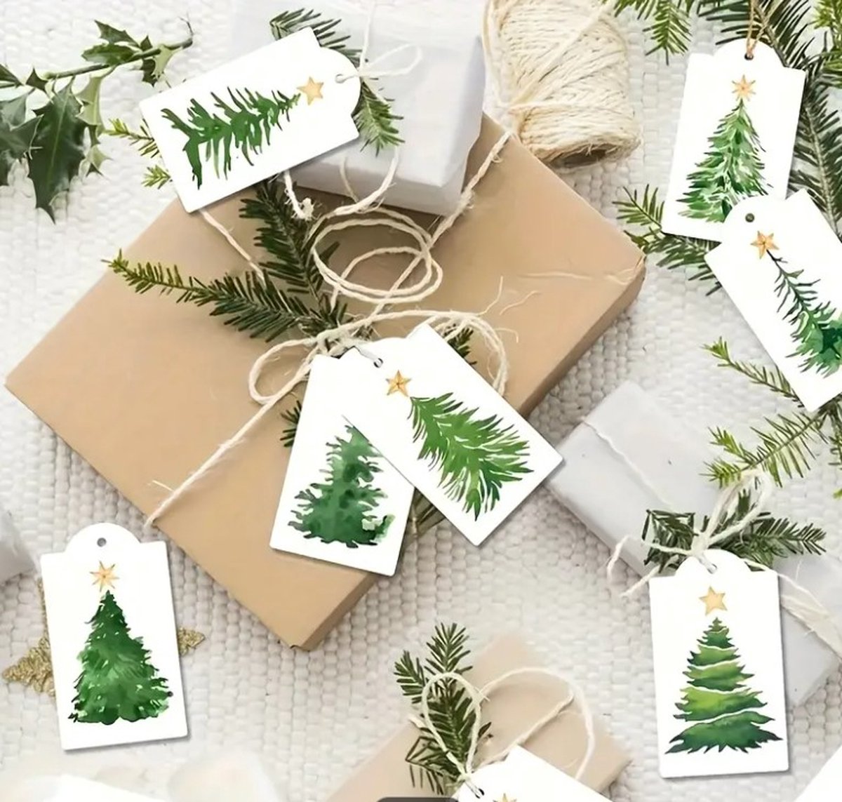 Kraft / Naturel / Karton Label Kaartje Kerst - Merry Christmas to you - Happy Holidays - Kartonnen Kerstlabels | Cadeau label - Kaart - Labels - Kraftpapier - Memokaart | Cadeau - Gift Tag - Leuk verpakt | Geschenk | DH collection