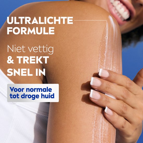 Ultralichte, niet-vette formule trekt snel in voor normale tot droge huid.