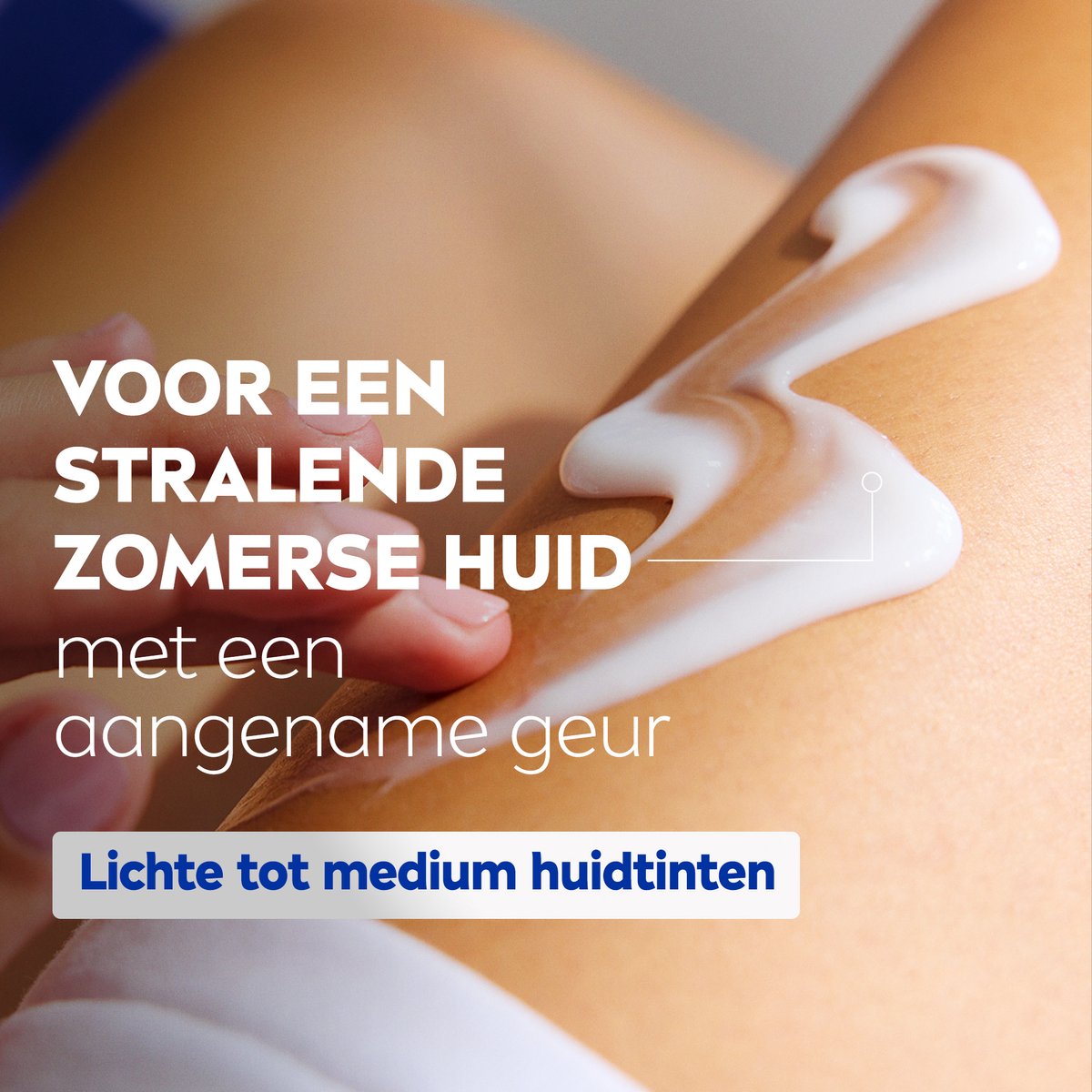 NIVEA Q10 Firming + Bronze Bodylotion Bruiner - Stevigere Huid en Natuurlijk Gebruinde Look - Hydraterende Lotion - Snelbruiner - Bruinen zonder Zon - Zelfbruiner Lichaam - 3 x 400 ml – foto 3
