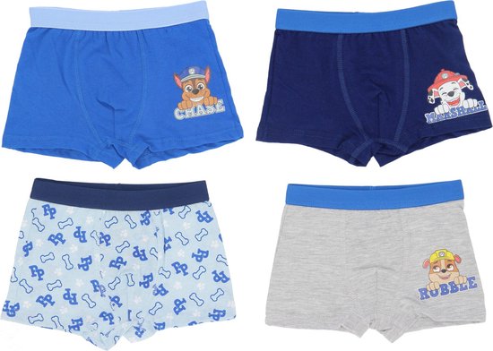 Vier jongens boxershorts met Paw Patrol-print: Chase, Marshall, Rubble en een all-over patroon.
