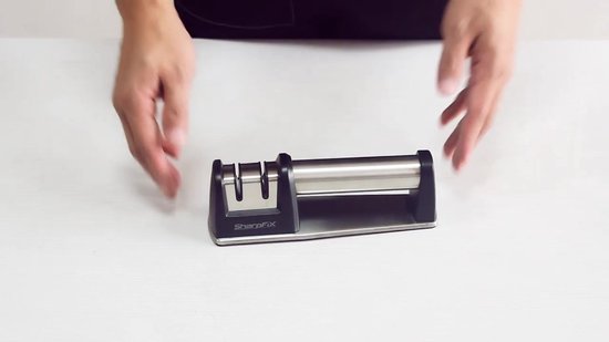 SharpFix Aiguiseur de couteaux 2-en-1 Core - Aiguiseur de couteaux antidérapant - Aiguiseur à tirage - Fusil d'aiguisage - Acier inoxydable