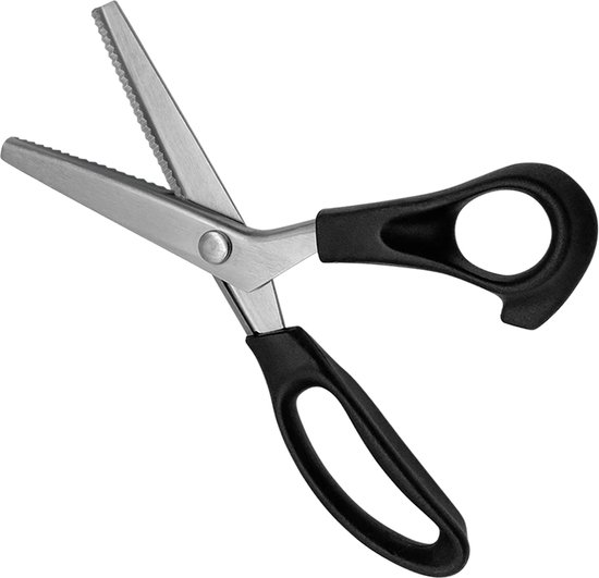Klus schaar met zwart handvat en metalen gekarteld mes.