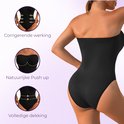 Zwarte strapless body met corrigerende werking, natuurlijke push-up en volledige dekking.