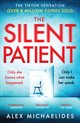 Boek "The Silent Patient" met rode letters, "Only she knows what happened." en "Only I can make her speak."