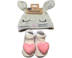 Tom en Zoe - Baby sokjes met mutsje - Hart - 0 tot 6 maand - Geschenkset - meisjes