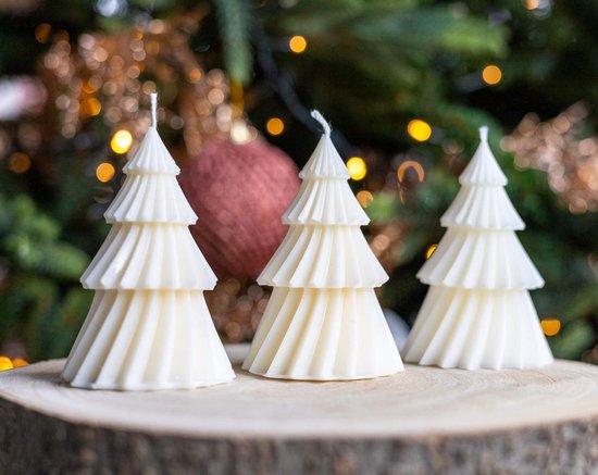 3 stuks Kerstboom Soja Kaars 9 cm – Handgemaakte Kaars voor Kerstdecoratie – Milieuvriendelijk van Natuurlijke Sojawas – Ideaal als Cadeau of Feestelijke Decoratie voor Winter & Kerstmis – Origineel Geschenk of Tafel Versiering