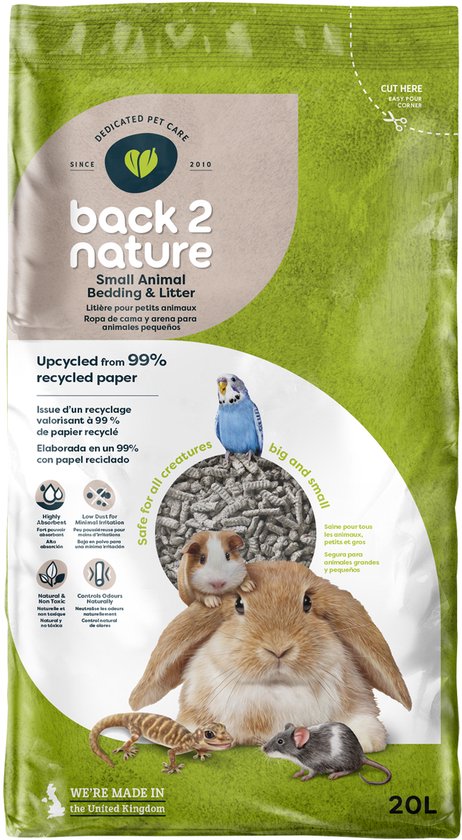 Drie zakken kattenbakvulling van 10, 20 en 30 liter, met een konijn, cavia, hagedis en muis erop.