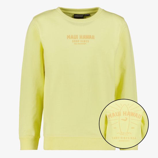 Lichtgele sweater met op de voorkant 'MAUI HAWAII SURF VIBES U.S.A. OCEANSAPE' en een ingesloten detail van de achterkantprint.