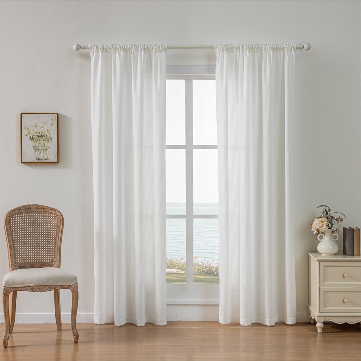 Floraweg: moderne, minimalistische, wit gestreepte jacquard vitrages; halfverduisterende voile-stijl; kant-en-klare vitrages voor erkerramen