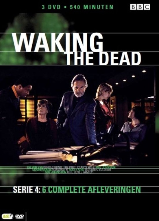 DVD-hoes van Waking the Dead Serie 4, met een groep van vijf personen rond een tafel in een donkere kamer. Tekst: 3 DVD, 540 MINUTEN, WAKING THE DEAD, SERIE 4: 6 COMPLETE AFLEVERINGEN.