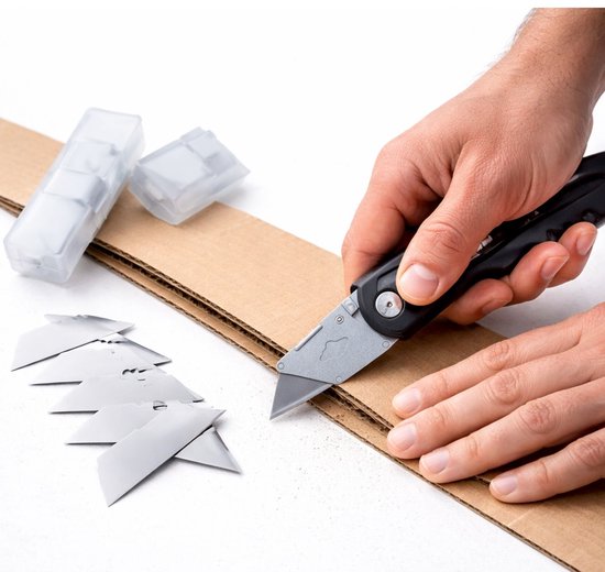 Foto: Inklapbaar cuttermes utility knife mes met 10 reservemesjes snelle meswissel ergonomisch handvat abs rvs kleur assorti