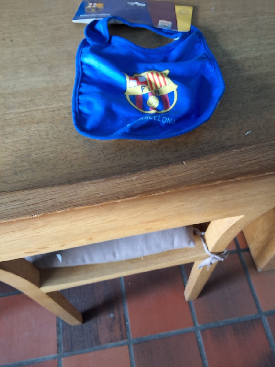 Barcelona 1 bavet blauw 26x20.5cm