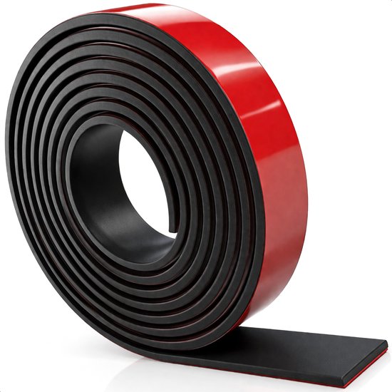 Rol zwarte magnetische plakband met rode beschermlaag.