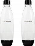 Twee lege Sodastream bruiswaterflessen met zwarte doppen.