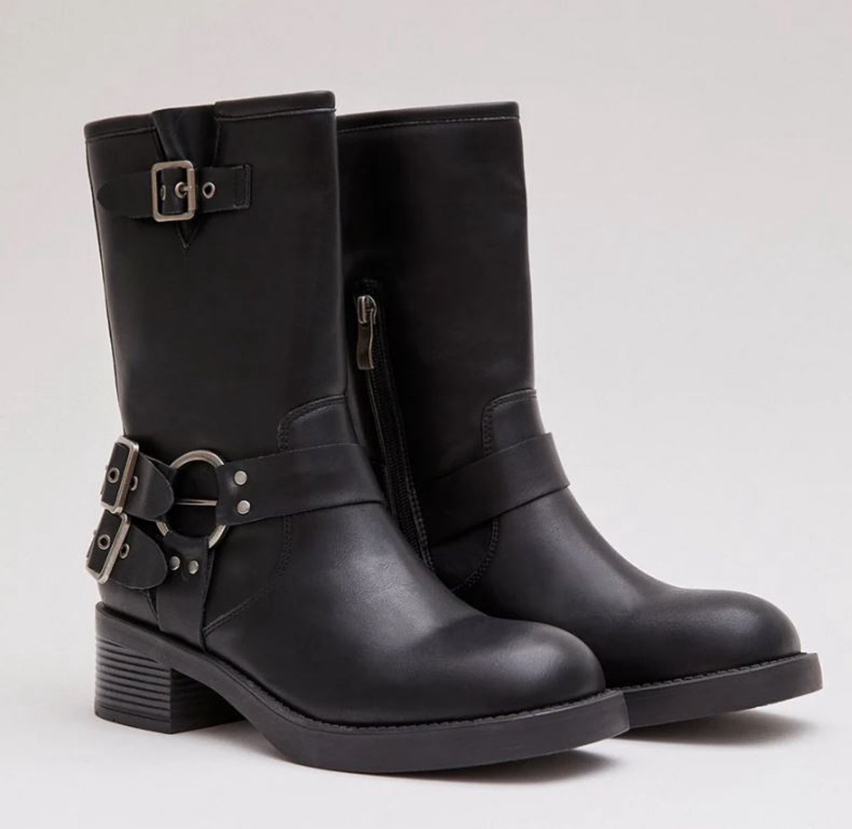 Buonarotti - laarzen - bikerboots - enkellaarzen - zwart - stoer - maat 38 - hakhoogte 4 cm - imitatieleer (niet van echt leer te onderscheiden)