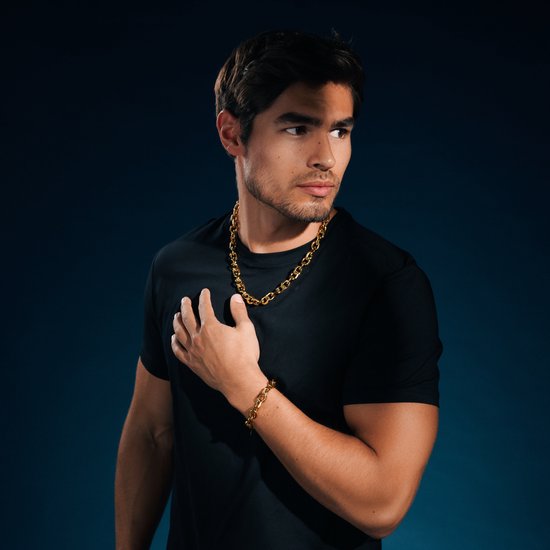 Essentials | Collier à maille forçat couleur or 12 mm