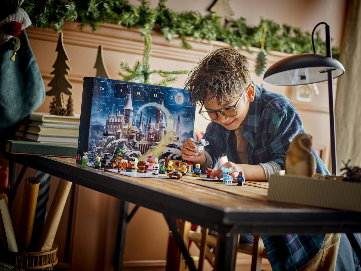 LEGO Harry Potter Adventskalender 2025 Tovenaarswereld Set - 76456 — afbeelding 2