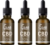 Drie bruine glazen flesjes met druppelaars en het 'Lab of Plants' logo met 'CBD 10% Full Spectrum olie' etiket.