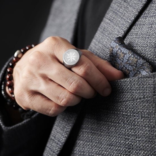 Chevalier rose des vents en acier chirurgical argenté