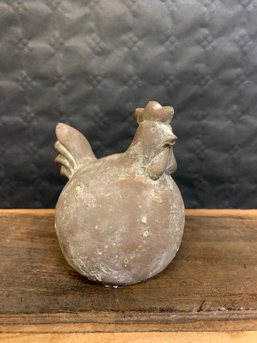 brocante kip stoer sober landelijk bruibe beton look M