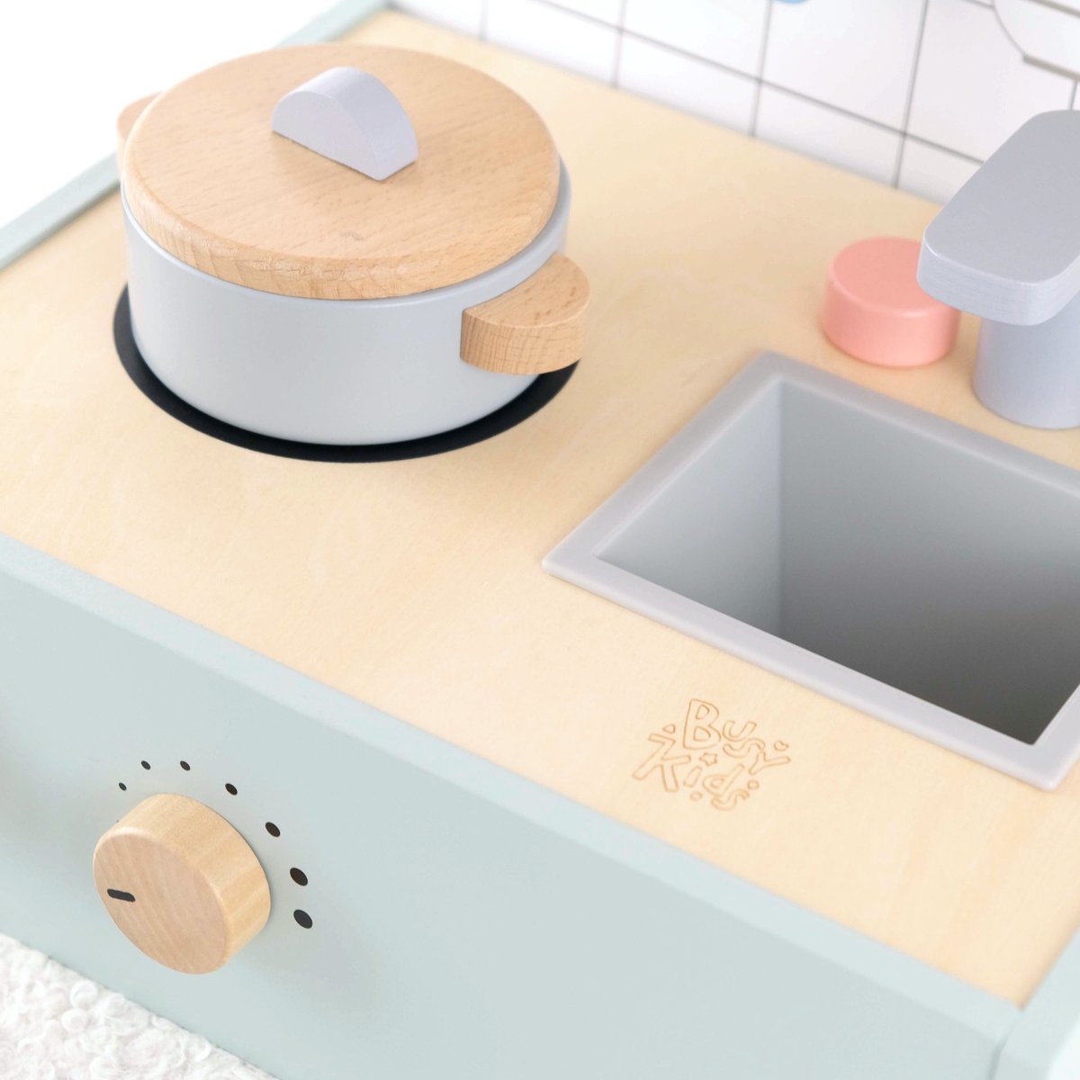 BusyKids - Kinderkeuken – Modderkeuken - Buitenkeuken Kind – Houten Speelkeuken met Accessoires – Compact & Draagbaar – Small — afbeelding 4