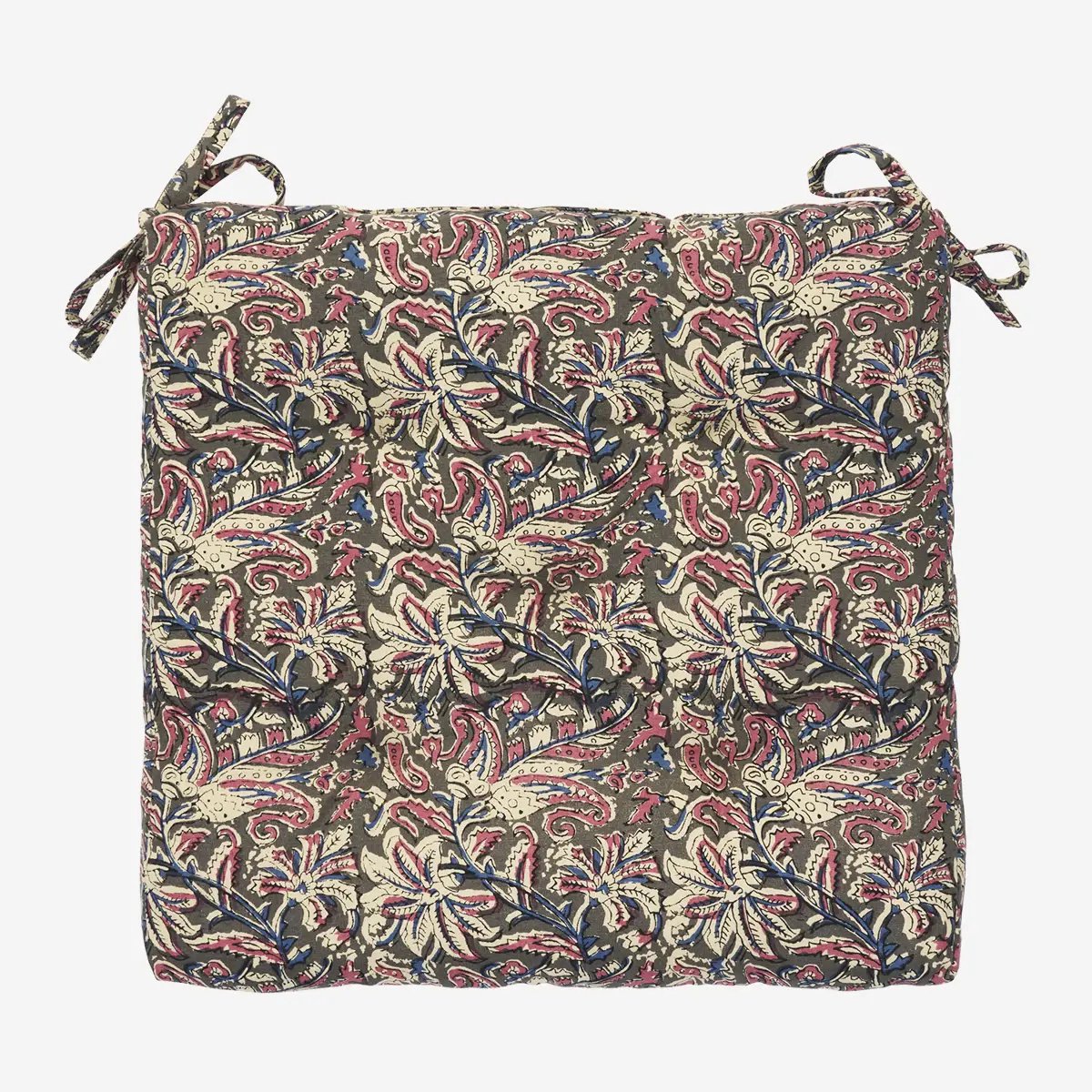 Madam Stoltz - Katoenen stoelkussen 45x45cm- beige/roze/grijze bloemenprint
