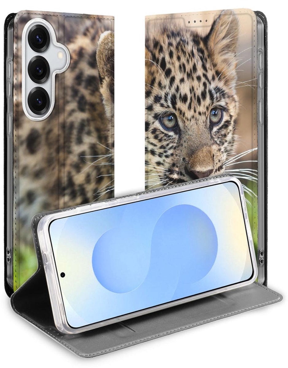 Samsung Galaxy S26 Smart Cover Hoesje Baby Luipaard