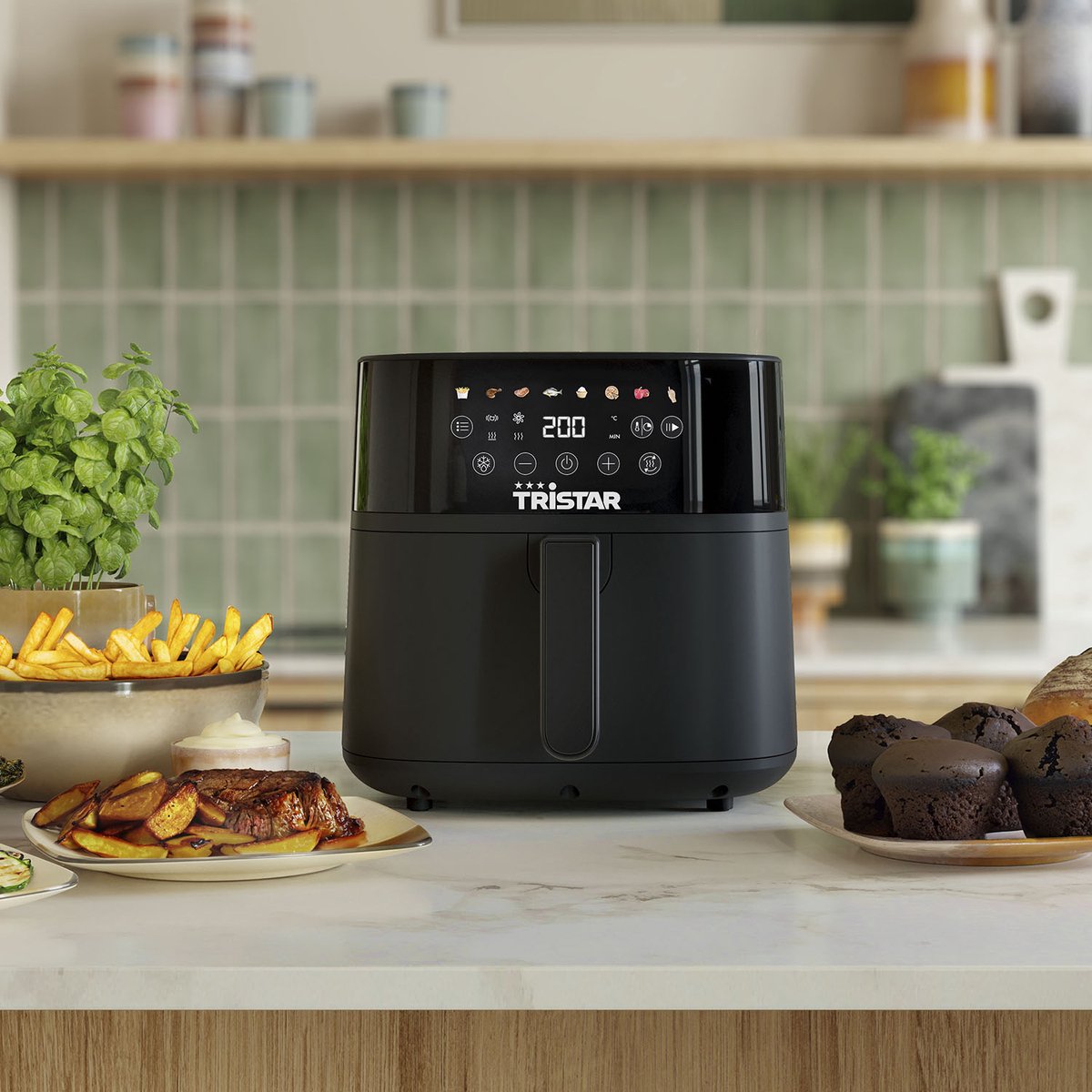 Tristar FR-9060 Digitale Airfryer 6L – 1700W – LED Touchscreen – 8 Programma’s – PFAS‑vrij – Voorverwarmen & Schudherinnering — afbeelding 4