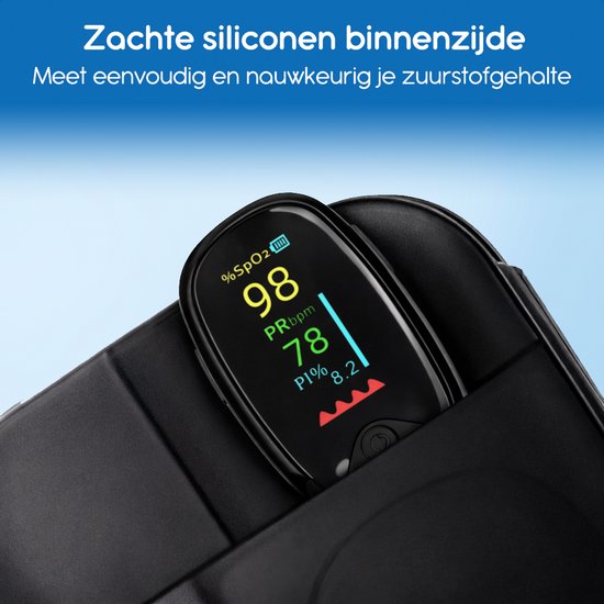Pulsoximeter met zachte siliconen binnenzijde, geplaatst in een zwart hoesje.