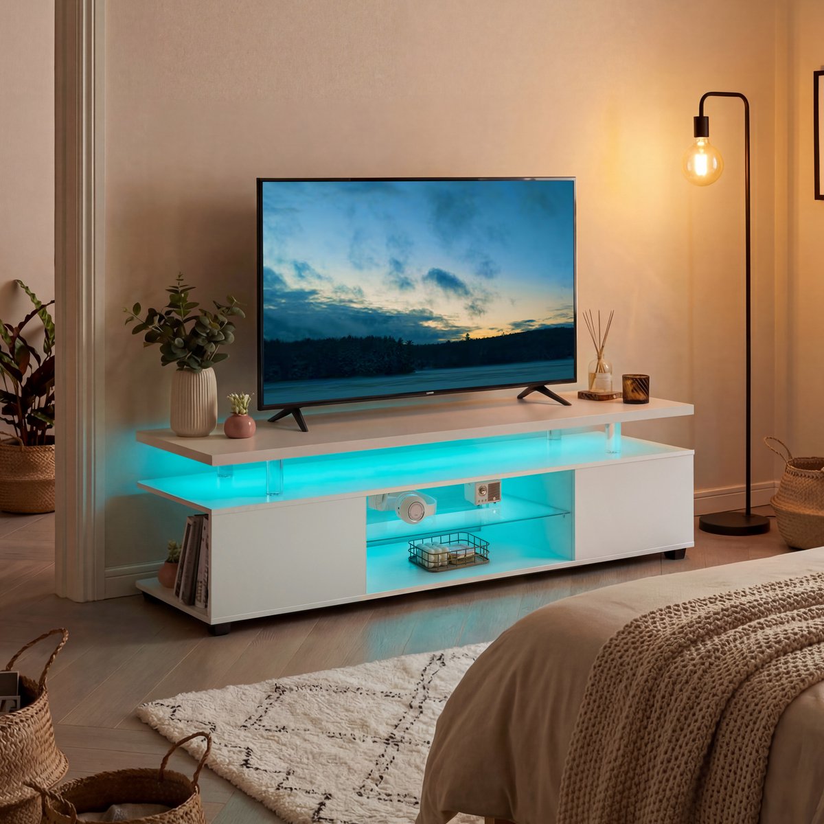 HAUSS SPOLE Tv Meubel - Met Meerkeurige Led Verlichting En Opbergruimte - Voor Woonkamer Slaapkamer En Vergaderruimte - Bewerkt Hout - Wit