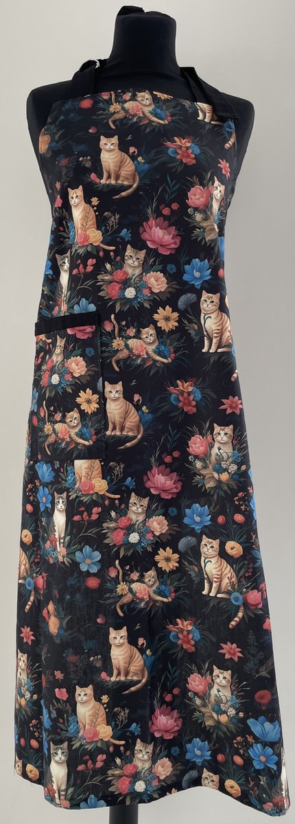 By Eef-keukenschort-poezen-bloemen-handgemaakt