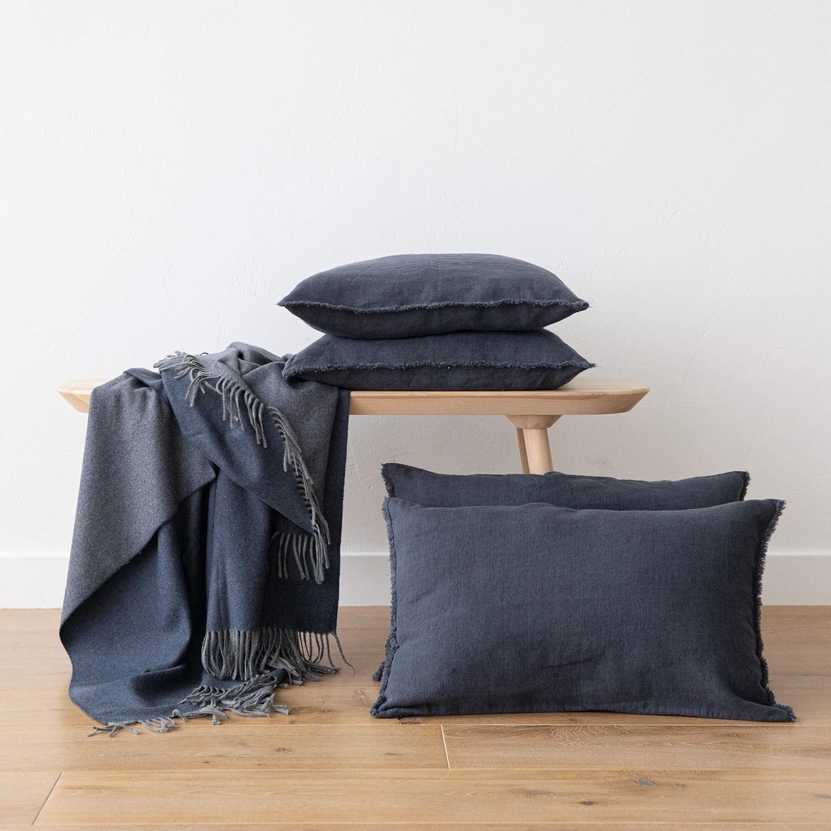 Sierkussenhoes 50x50 cm Linnen – Luxe Voorgewassen Linnen Kussenhoes met Franjes & Ritssluiting – Decoratieve Bank- en Sierkussen Overtrek Blauw – Pauwhome