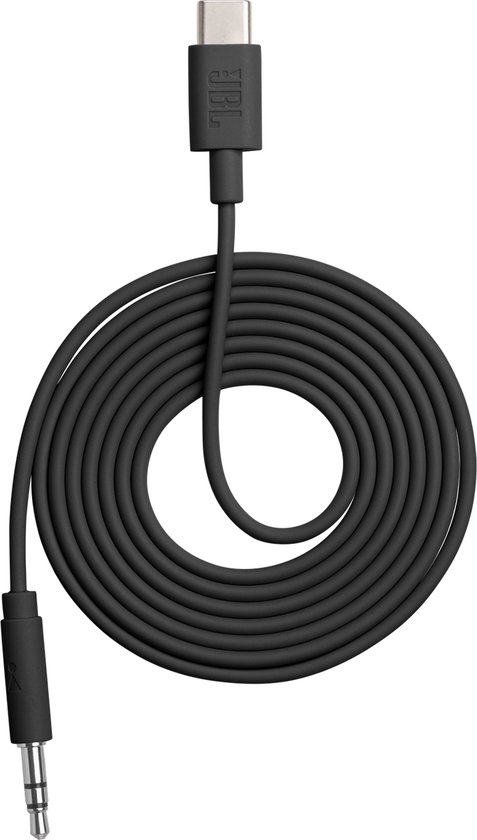 Zwarte JBL USB-C naar 3.5mm kabel opgerold.
