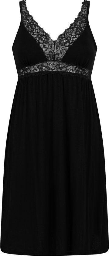 Zwarte Hunkemöller slipdress met kanten accenten op de borst en verstelbare bandjes.