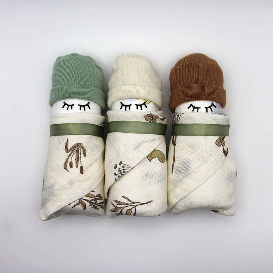 Kraamcadeau baby – Luierpoppetjes (3 stuks) met Pampers en Jollein monddoekjes met konijntjesprint