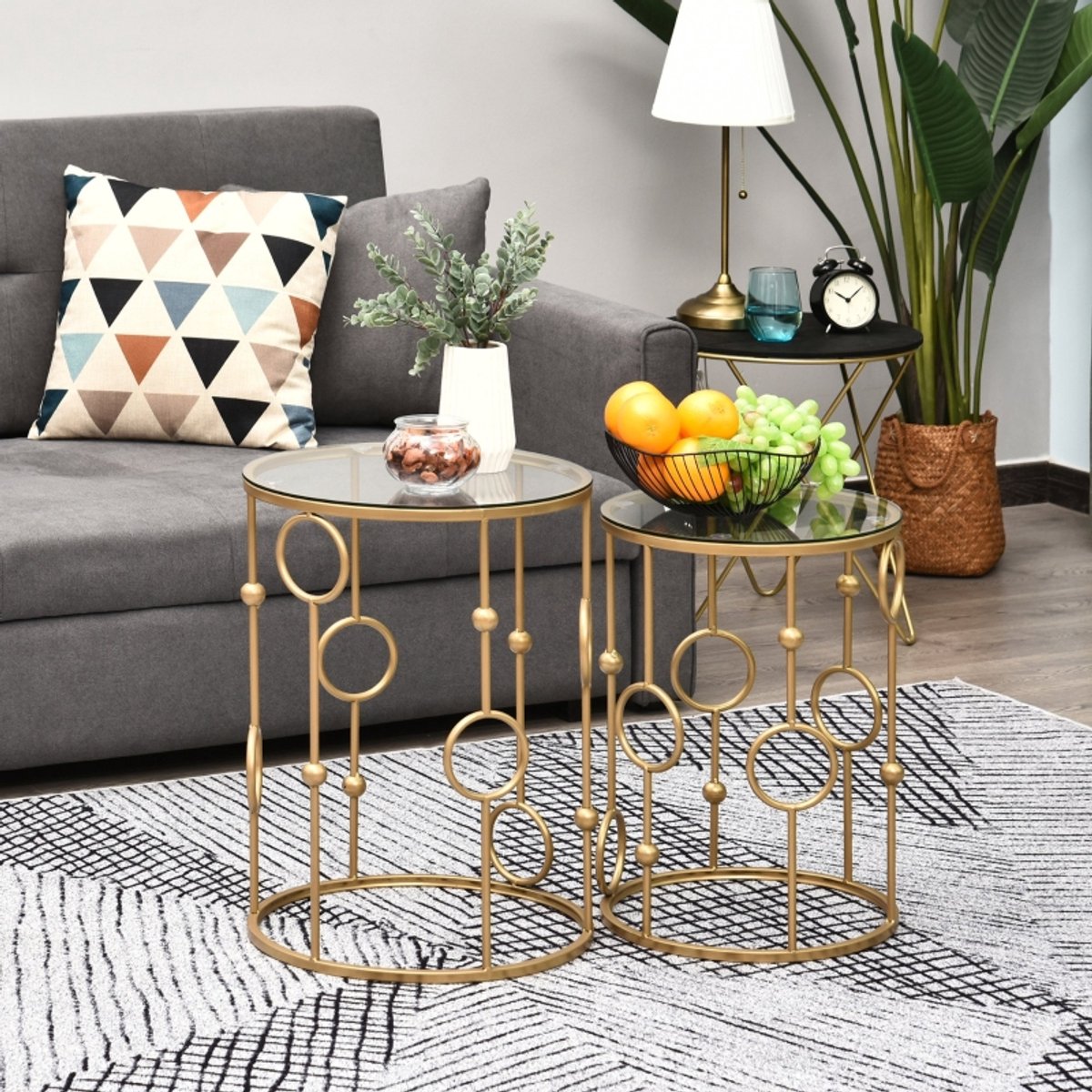 REDOM - Set Van 2 Bijzettafels - Inschuifbaar - Modern - Voor Woonkamer Of Slaapkamer - Metaal En Gehard Glas - Goud - Ø41 X 57 Cm