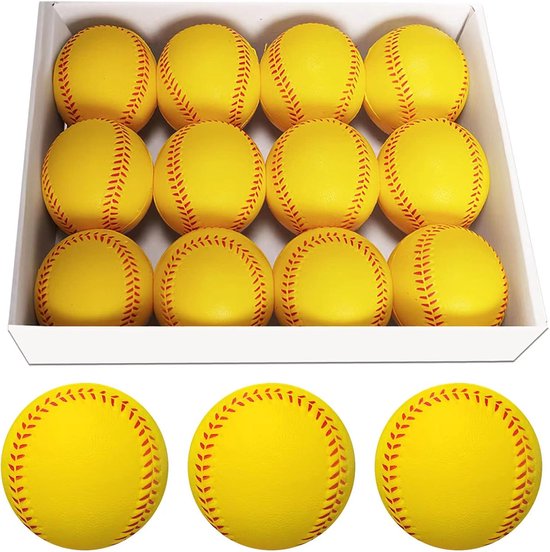 Doos met 12 gele softballetjes met rode stiksels.