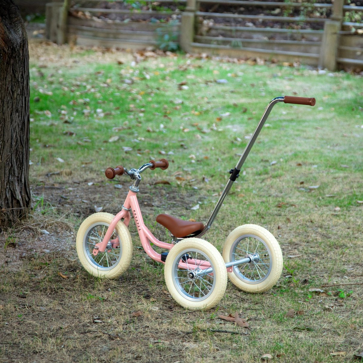 Køvapää Trike - 2 in 1 Loopfiets - 1.5 t/m 4 jaar - Met Naamsticker - 12 inch – Loopfiets - Roze — afbeelding 17