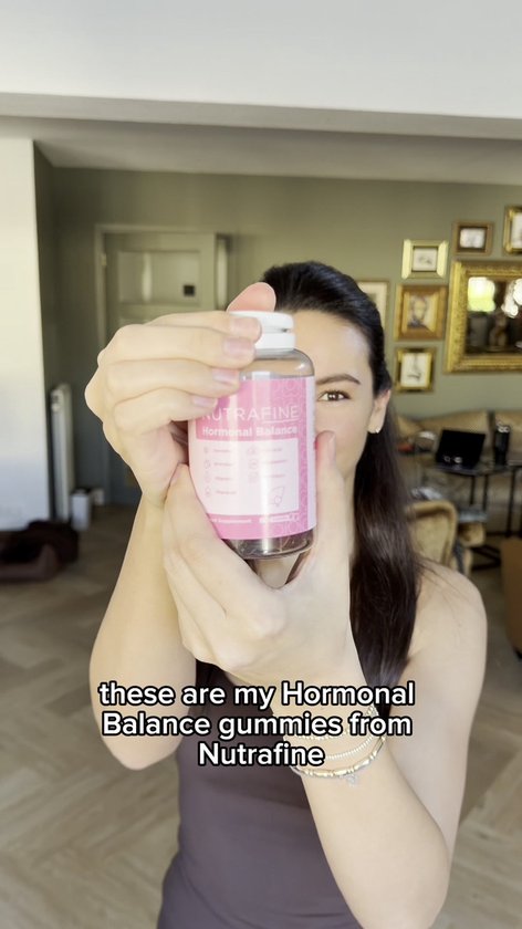 Nutrafine Hormoonbalans voor Vrouwen – Paardenbloem, Bromelaïne, Vitaminen & Mineralen – 60 Gummies