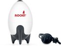 Witte rakketvormige babyrocker met donkergrijze voet, naast een zwarte houder.